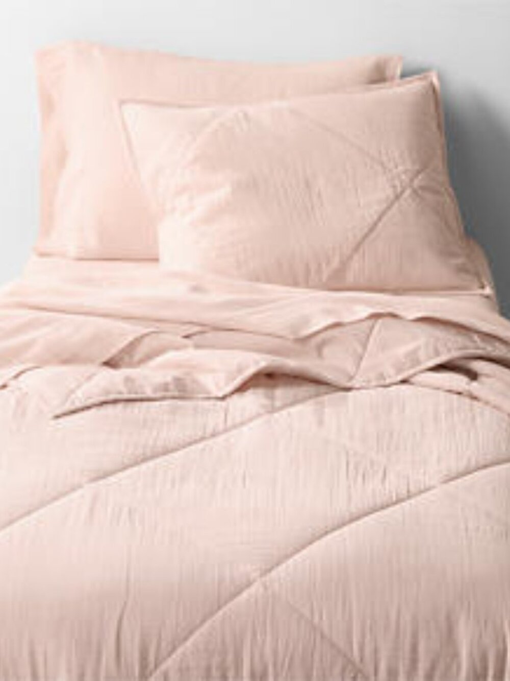 Crate & Barrel Kids Organic Pink Twin Bedding Set Quilt & Sheet Bundle